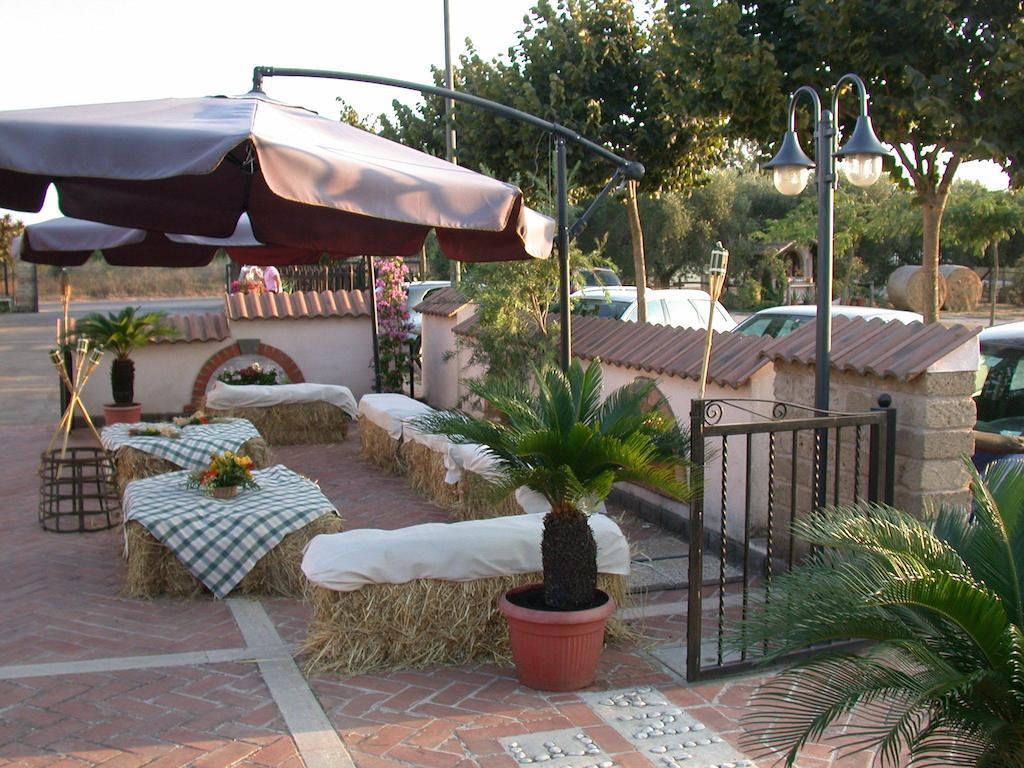 Agriturismo Torre Cristina Aprilia Luaran gambar